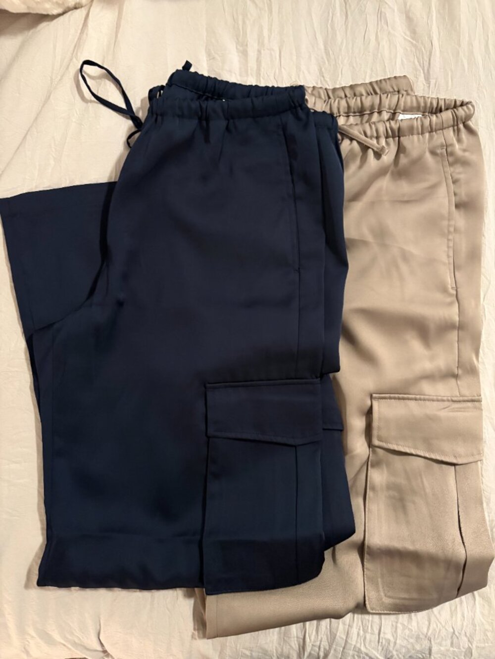 [2 pair] Banana Republic Factory Wide-Leg Mid-Rise Satin Pull-On Cargo Pant - M